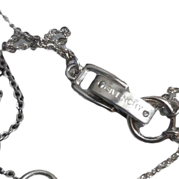 GIVENCHY Silver Pave Round Baguette CZ Crystal Heart Pendant Necklace - Picture 9 of 9